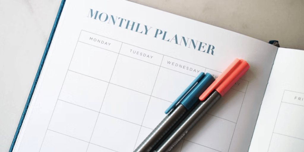 what are the best and worst times of year to look for a job